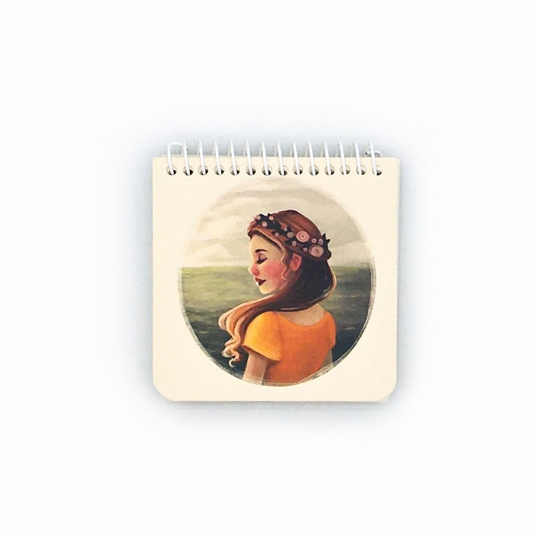تصویر دفترچه یادداشت سیمی کیچ بوک مربعی