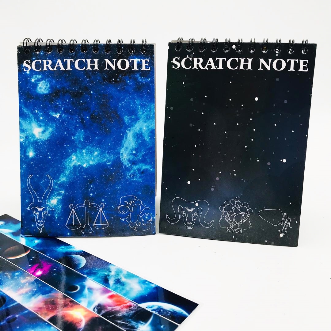 تصویر دفتر جادویی Scratch Note طرح کهکشان